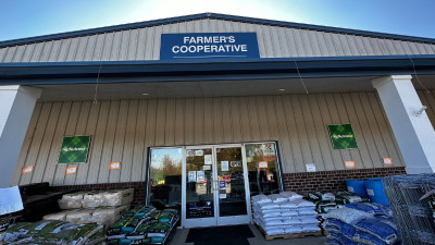 Farmers coop store.png