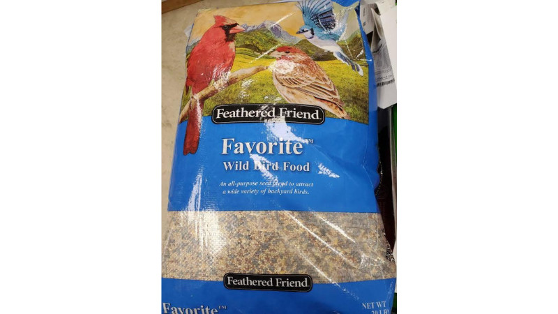 Favorite Bird Food 20# Savings